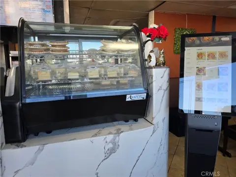 Established Seafood Restaurant Opportunity