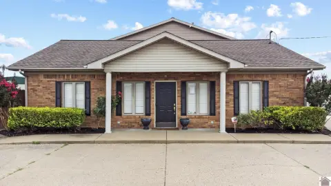 Commercial Office Building in Midtown