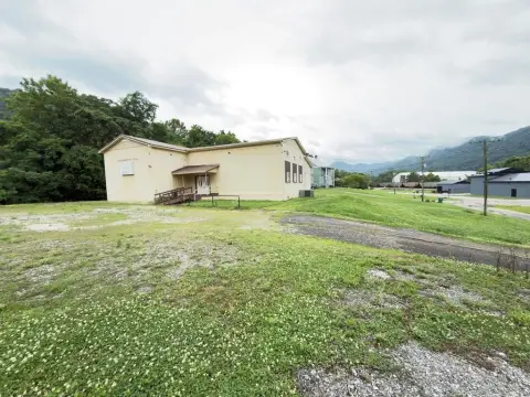Specialty Commercial Property