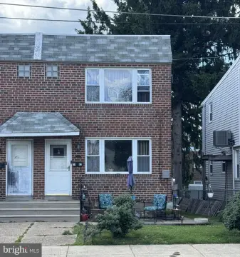 Twin Duplex with Large Fenced Yard