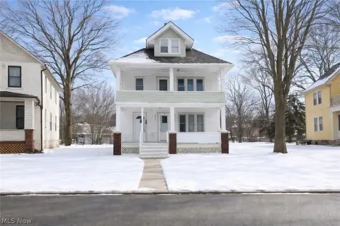 Duplex with Two 2-Bed Units