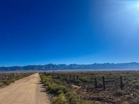 Fenced Mountain-View Acreage