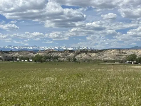 Land Bordering BLM with Views