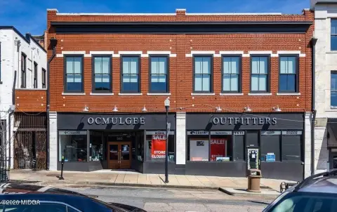 Renovated Mixed-Use Property
