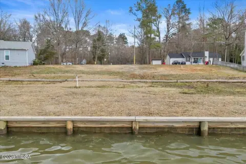 Lakefront Property in Macon, GA