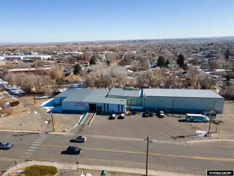 Commercial Building with Refrigerated Space