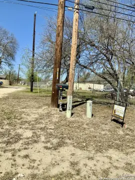 San Antonio Land with Mobilehome