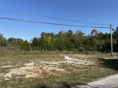 Land Near Barren River