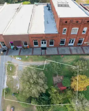 Molena Commercial Opportunity For Sale