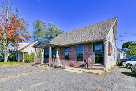 Freestanding Office Building on Route 18