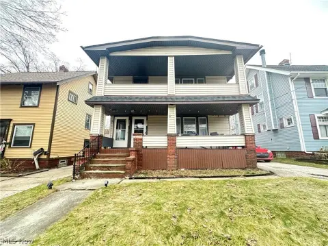 Spacious Duplex in Old Brooklyn