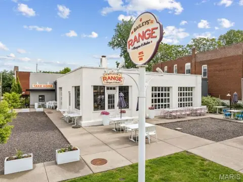 Rehabilitated Corner Restaurant Property