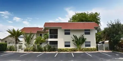 Waterfront Multifamily Property, Pompano Beach