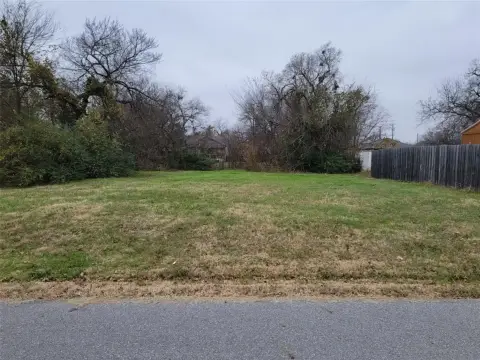 Land For Sale in Sherman