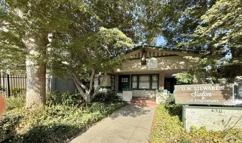 Freestanding Spa & Wellness Property