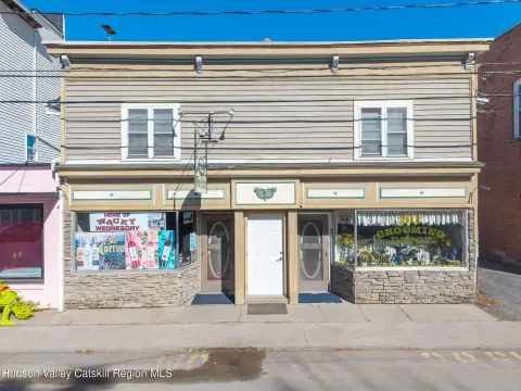 Mixed-Use Building with Established Business