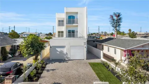 Residential Income Triplex