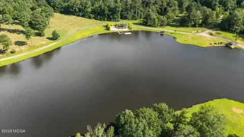 Residential Land in Forsyth, GA