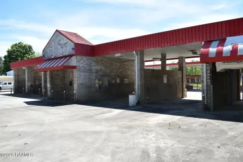 Self-Service Car Wash Facility