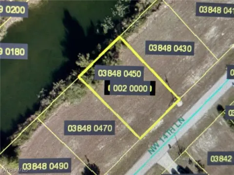 Cape Coral Canal Front Land