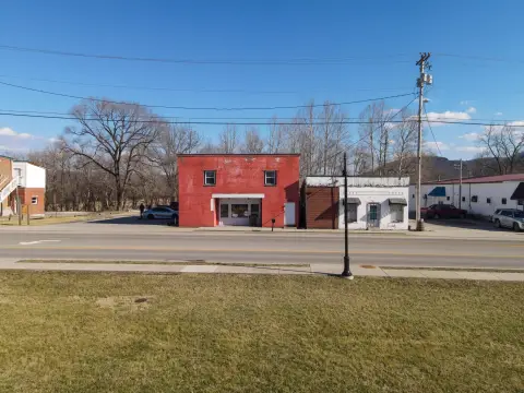 Retail Space in Stanton, KY