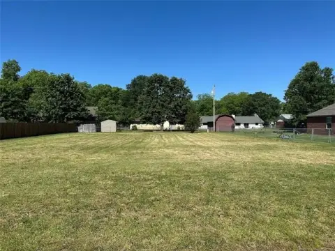 Residential Lot in Bixby, OK