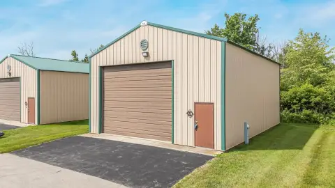 Storage Warehouse with Workshop Space