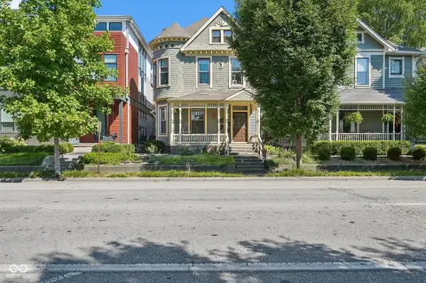 Historic Victorian Quadplex