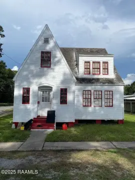 Triplex with Two 1BR Units