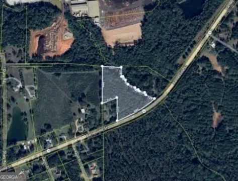 6-Acre Wooded Land in Thomaston