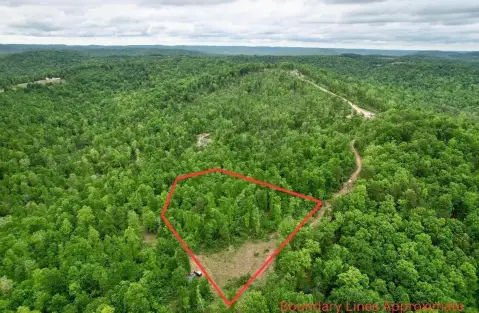 Unrestricted Land in Monticello, KY