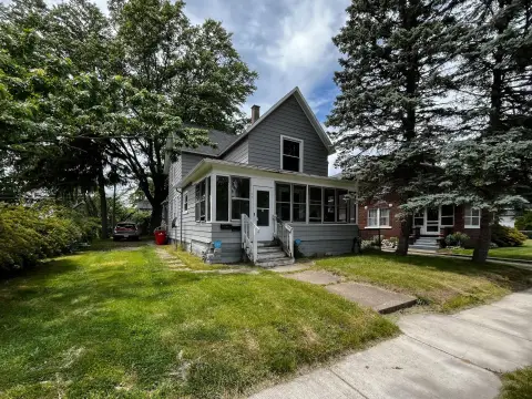 Duplex With Two Separate Units