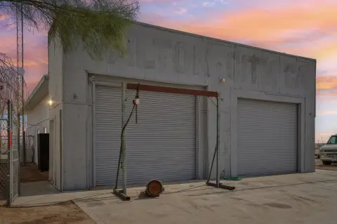 Commercial Property with Living Space