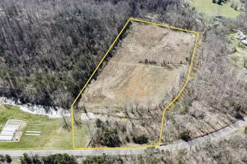 12.9 Acres in Edmonton, KY