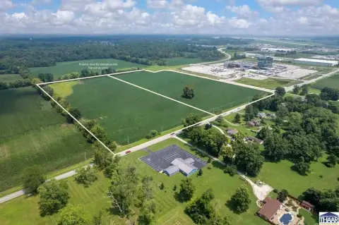 Prime Commercial Land Opportunity