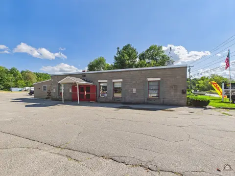 Masonry Flex Building with Parking