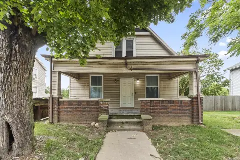 Well-Maintained Duplex in Fort Wayne