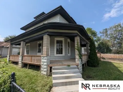 Updated Duplex with Off-Street Parking