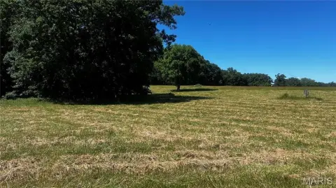 Unrestricted Agricultural Land Tract