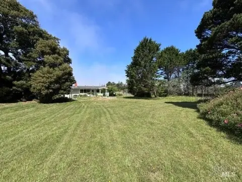 Multi-Unit Ranch Property