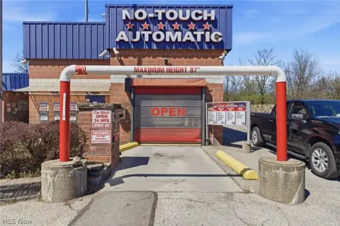 Automatic and Self-Service Car Wash