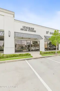Shopping Center Restaurant Space