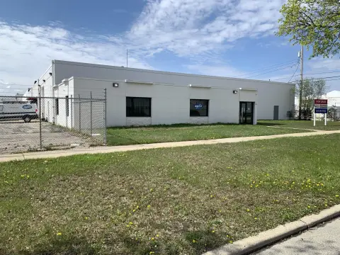 Warehouse with Semi Docks