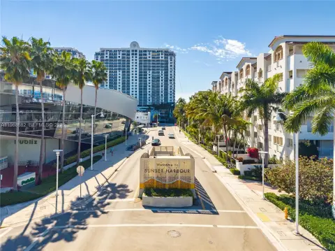 Miami Beach Commercial Space