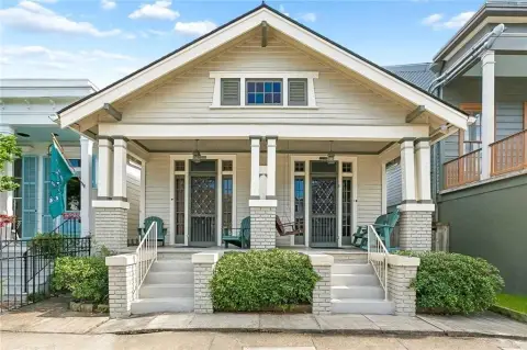 Duplex with Front Porch