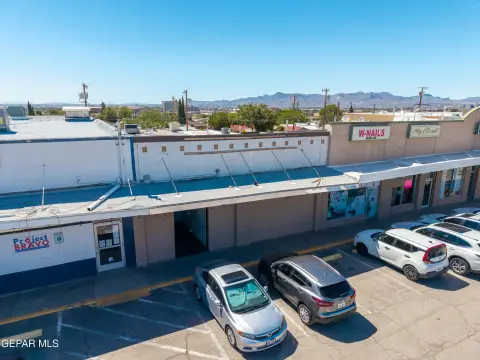 El Paso Retail Investment Opportunity
