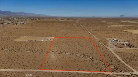 Land Parcel with Public Water