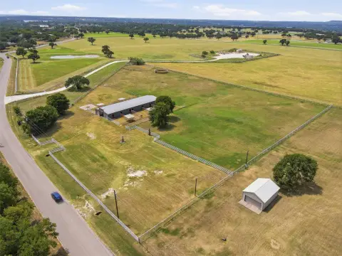 Equestrian Property With Barn