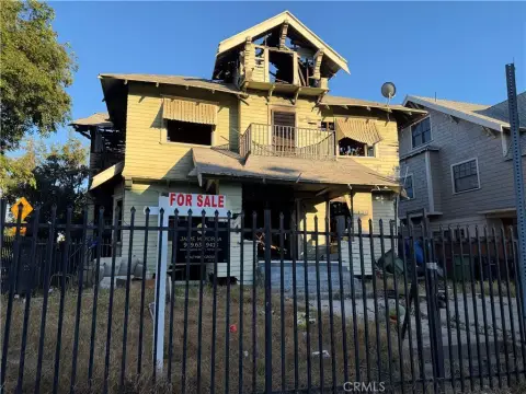 Los Angeles Quadruplex with ADU