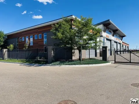 Private Garage Flex Space